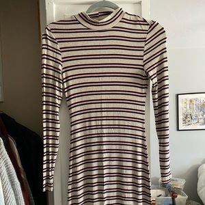 Bodycon ribbed striped midi dress